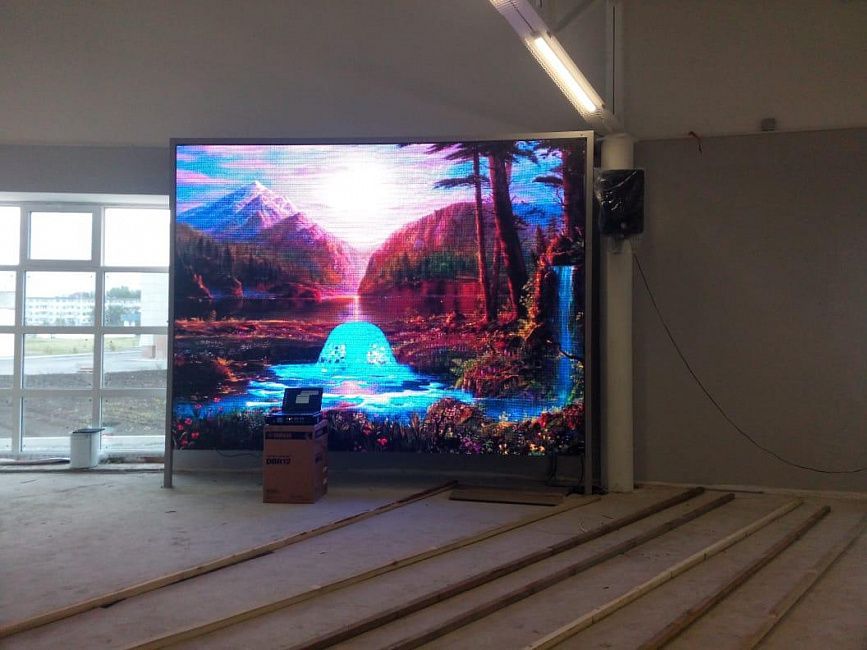 Led-экран  высокого разрешения в ДК  города Ангарск