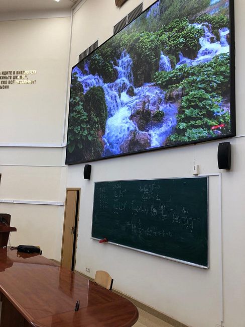 Светодиодный экран с широким углом обзора ПМГМУ им. И.М. Сеченова