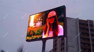 Видео светодиодного экрана на билборде г. Юрга
