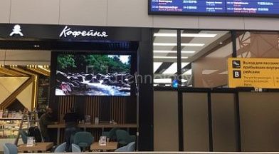 Рекламный Led-экран в кафе «Ванильное небо»