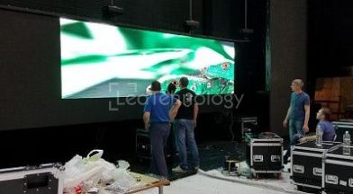 Светодиодный экран 6 на 11 метров в ДК г. Хабаровск