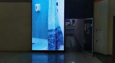 Информационный светодиодный экран для мини-отеля "Воздушный экспресс", аэропорт Шереметьево