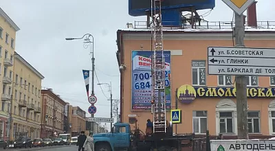 Замена уличного светодиодного экрана в Смоленске
